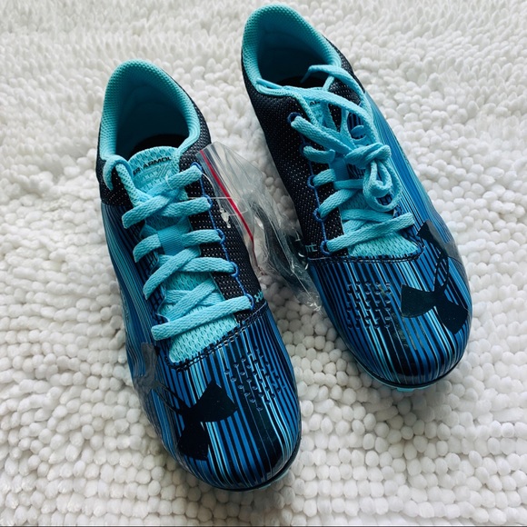 size 7 under armour shoes